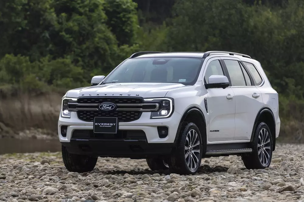 Ford Everest Platinum+ ra mắt như phiên bản cao cấp nhất mới của dòng SUV hạng trung này