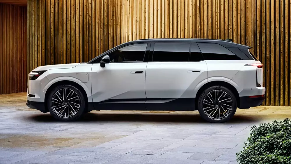 Lexus TZ 2027 dùng chung khung gầm với Toyota bZ Highlander