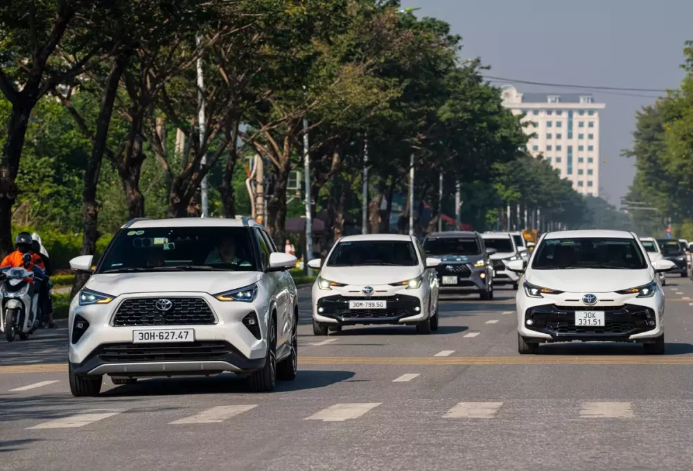 Vios, Yaris Cross, Veloz Cross và Avanza Premio nhận ưu đãi từ 50-100% lệ phí trước bạ.