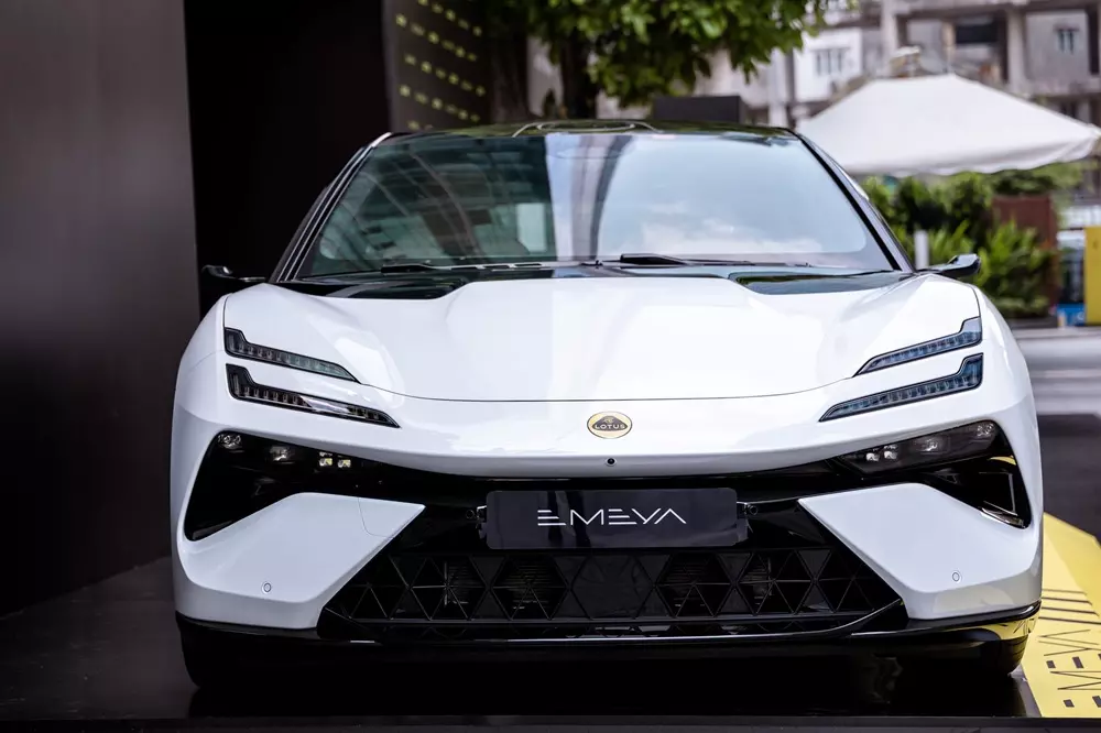 Lotus Emeya