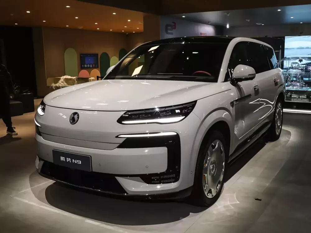 BYD Denza N9 - SUV đã được đăng ký bảo hộ kiểu dáng ở Việt Nam - có thêm phiên bản sạc 9 phút mới