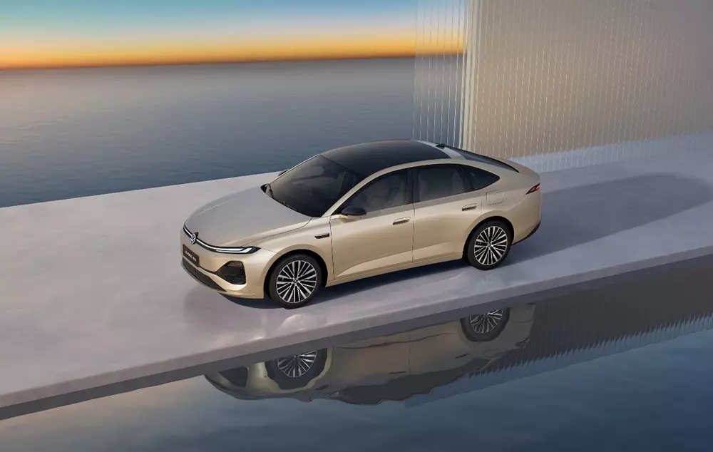 Volkswagen ID.ERA 5S chỉ tiêu thụ 2,82 lít/100 km, cạnh tranh với Toyota Camry