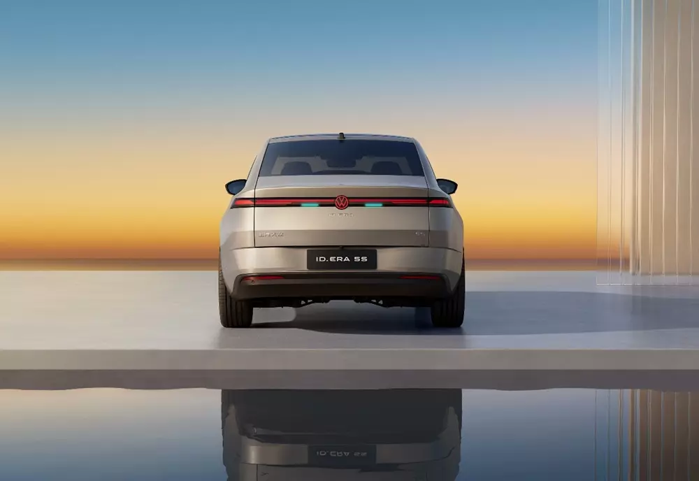 Volkswagen ID.ERA 5S có 2 đèn màu xanh ở cụm đèn hậu