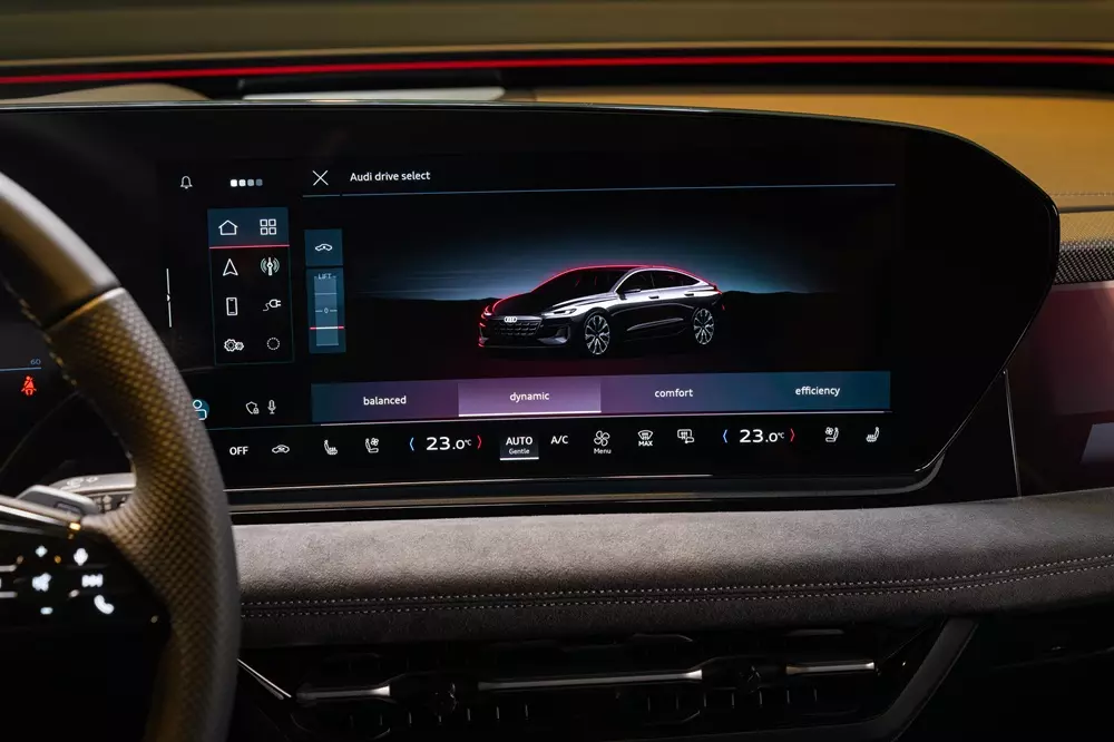 M&agrave;n h&igrave;nh cảm ứng trung t&acirc;m của Audi S6 Sportback e-tron 