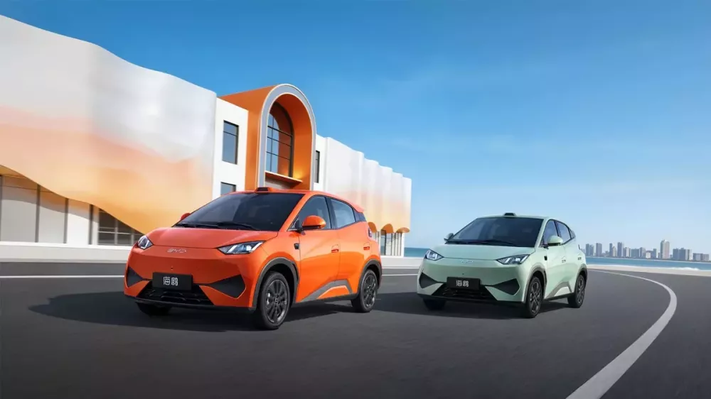 BYD Seagull 2026 màu cam và xanh bạc hà mới