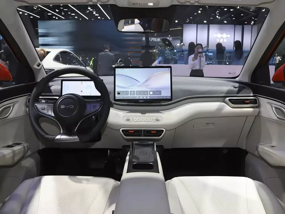 Khoang lái của BYD Seagull 2026