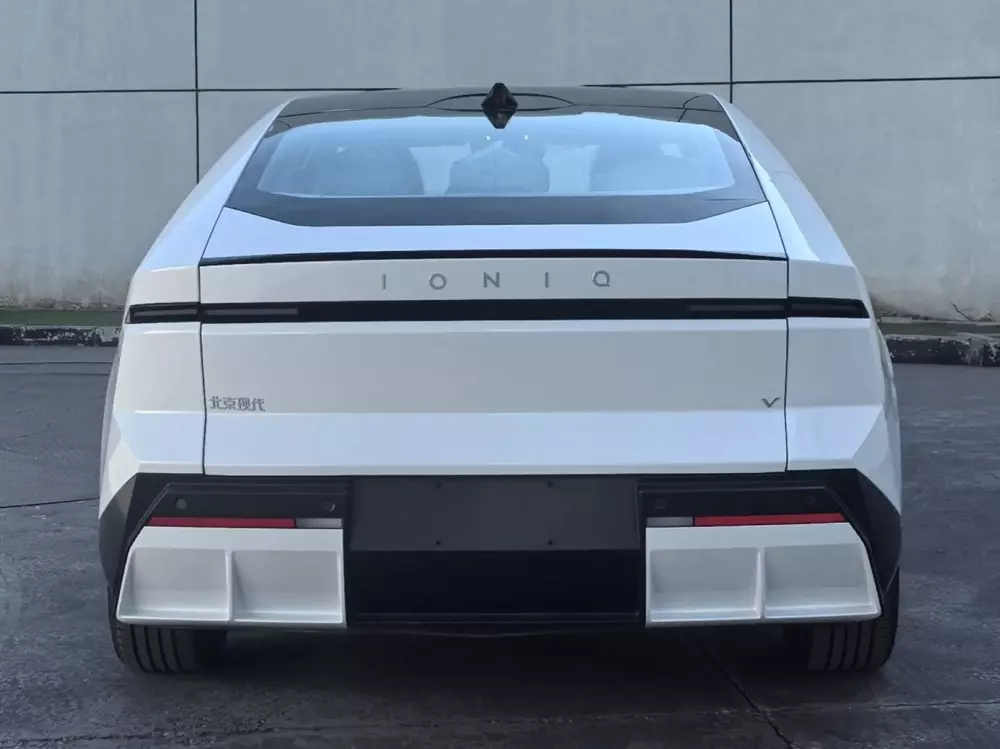 Hyundai Ioniq V có phạm vi di chuyển tối đa 600 km