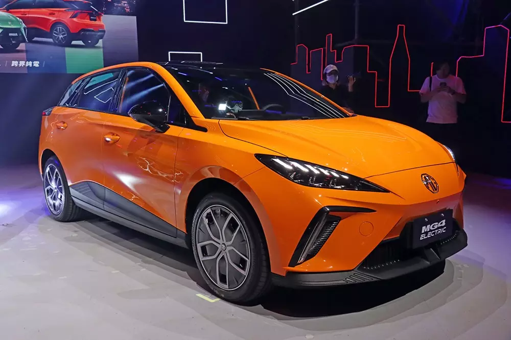 MG4 thế hệ cũ tiếp tục được bán song song với MG4 Urban MG4 thế hệ cũ tiếp tục được bán song song với MG4 Urban