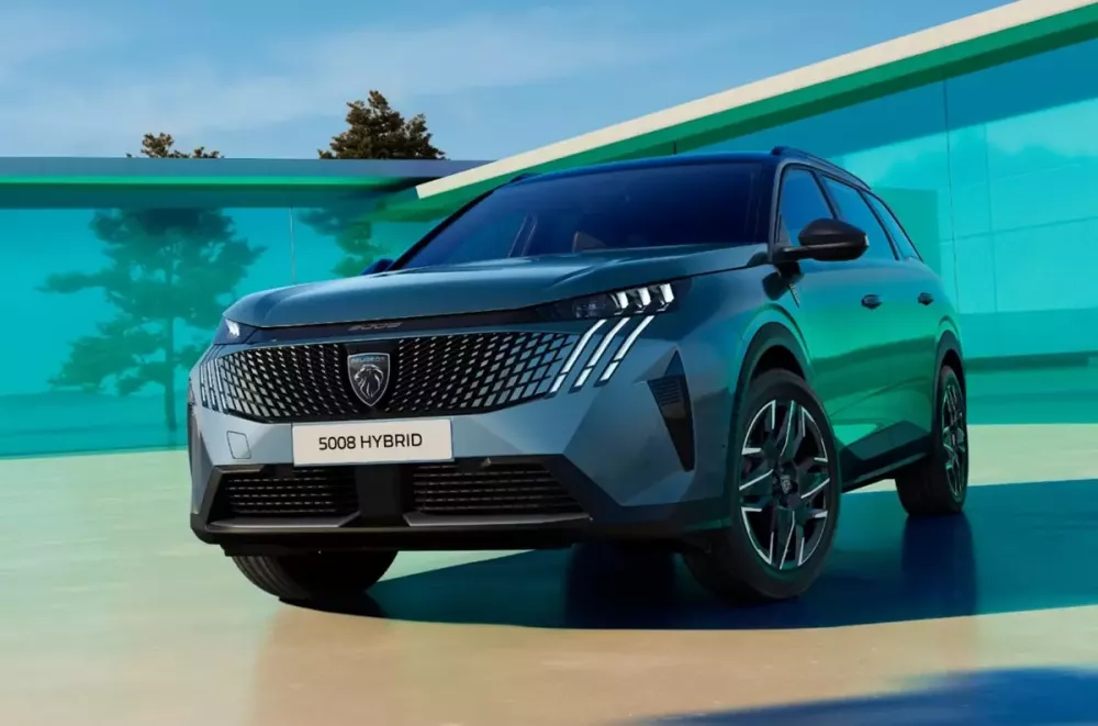 Peugeot 5008 2026 sở hữu thiết kế ngoại thất mới
