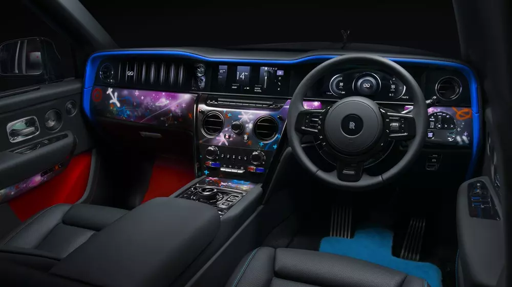 Khoang lái của Rolls-Royce Black Badge Cullinan by Cyril Kongo