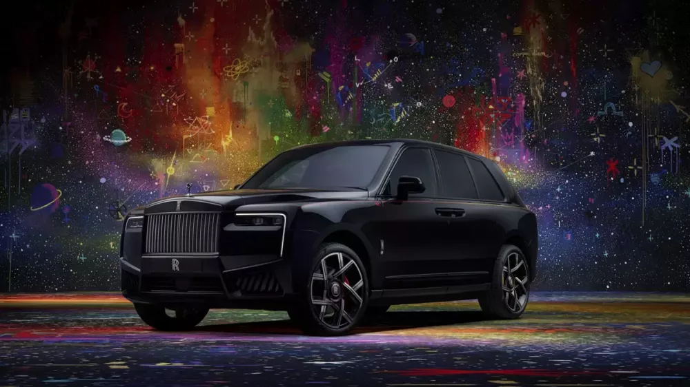 Rolls-Royce Black Badge Cullinan by Cyril Kongo sở hữu tông màu đen chủ đạo