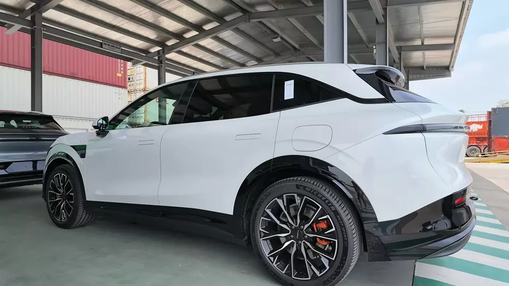 SUV cỡ trung Zeekr 7X đã có mặt tại Việt Nam, ngày ra mắt không còn xa