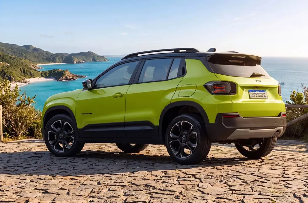 Jeep Avenger 2026 được cải tiến nhẹ về mặt ngoại thất