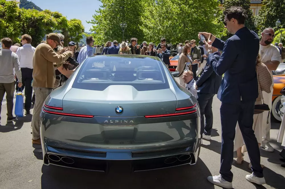 Thiết kế phía sau của Vision BMW Alpina Thiết kế phía sau của Vision BMW Alpina