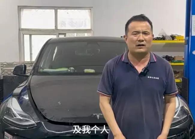 Blogger đăng video xin lỗi hãng BYD Blogger đăng video xin lỗi hãng BYD