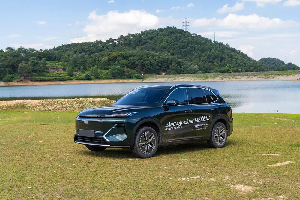 Đánh giá Geely EX5 EM-i tại Việt Nam