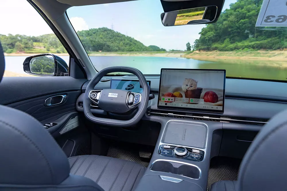Đánh giá Geely EX5 EM-i tại Việt Nam