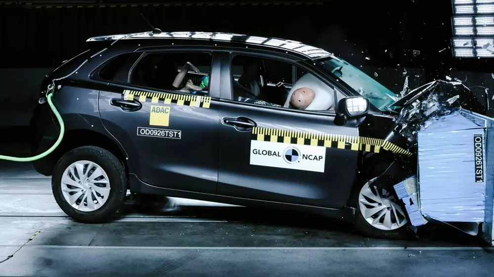 Toyota Starlet có khả năng bảo vệ hành khách trưởng thành ở mức 0 sao và trẻ em ở mức 3 sao