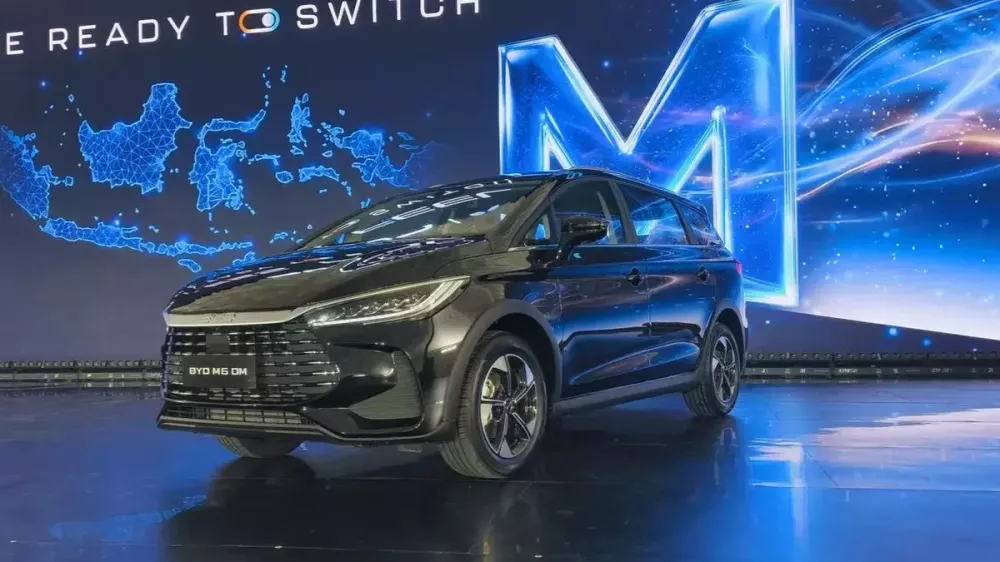 Mẫu MPV 7 chỗ BYD M6 đang bán ở Việt Nam có thêm phiên bản PHEV