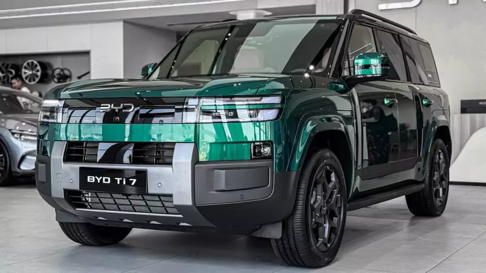 BYD Ti7 dùng khung gầm liền khối của ô tô con. BYD Ti7 dùng khung gầm liền khối của ô tô con.