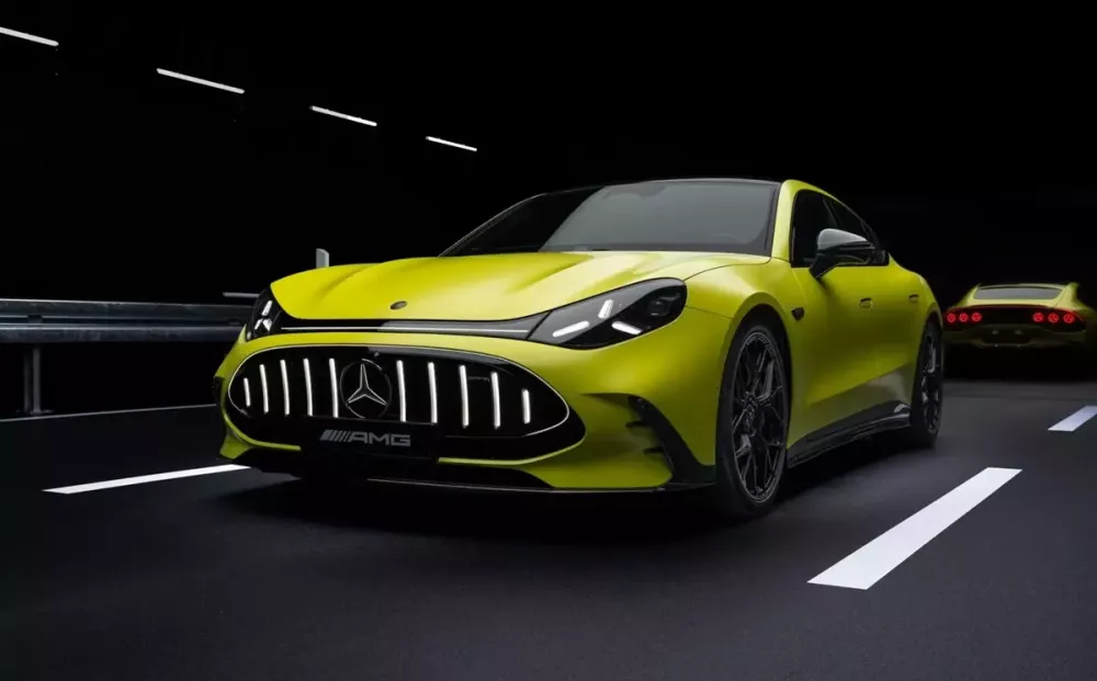 Mercedes-AMG GT 4-Door Coupe trình làng