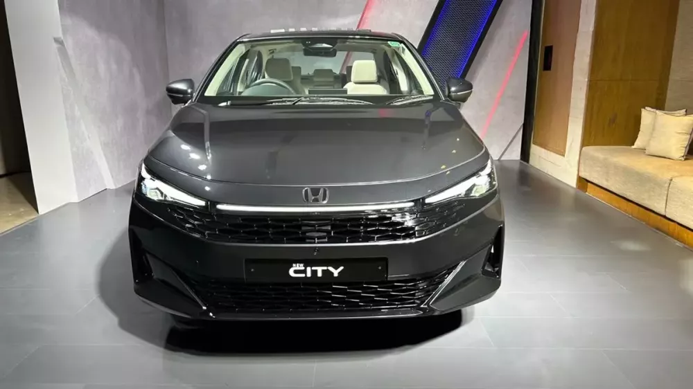Honda City 2026 sở hữu thiết kế đầu xe mới Honda City 2026 sở hữu thiết kế đầu xe mới