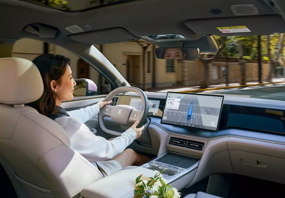 Khoang lái của BYD Song Ultra DM-i