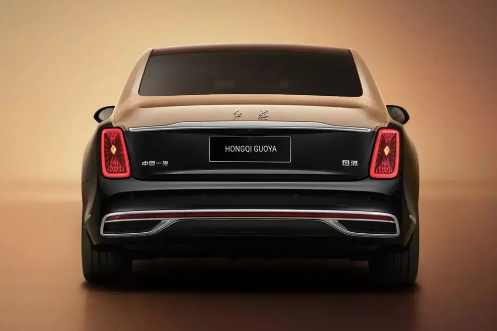 Hongqi Guoya có 2 tùy chọn động cơ hybrid