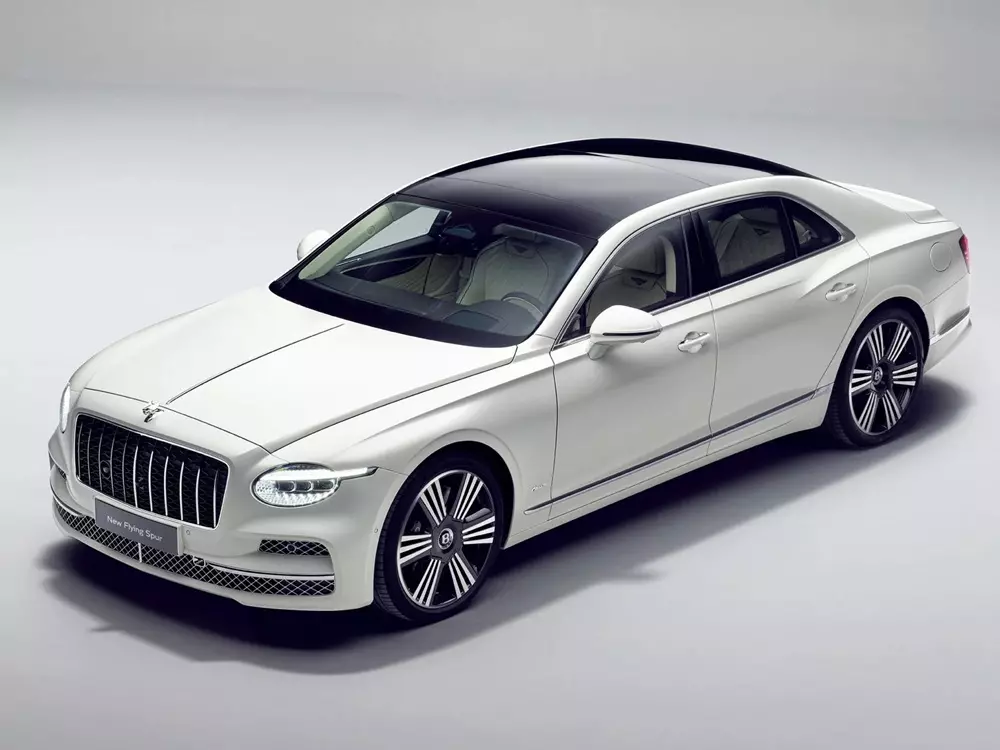 Bentley Flying Spur 2026 phiên bản Azure