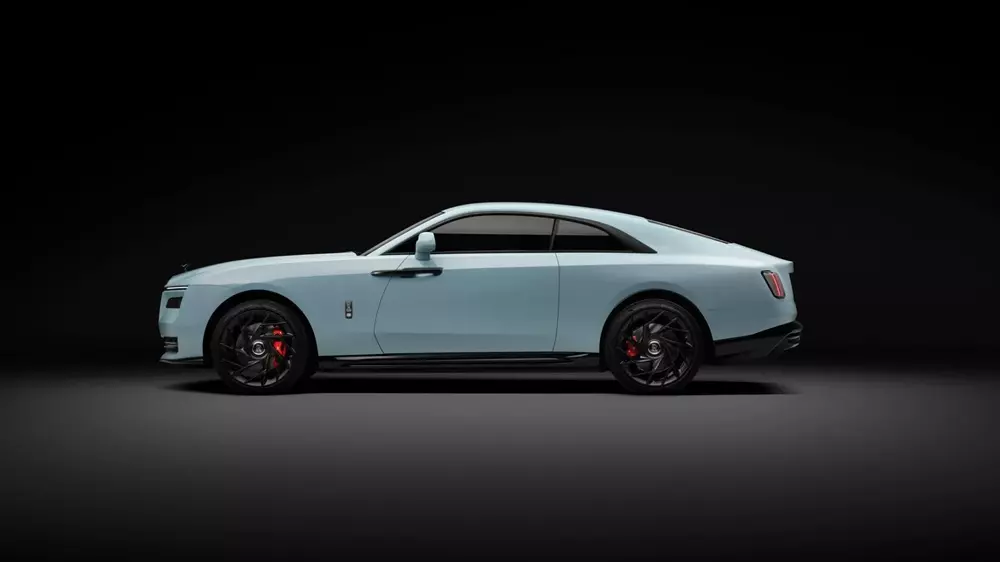 Rolls-Royce Spectre Black Badge Series II dùng động cơ mạnh hơn bản thường