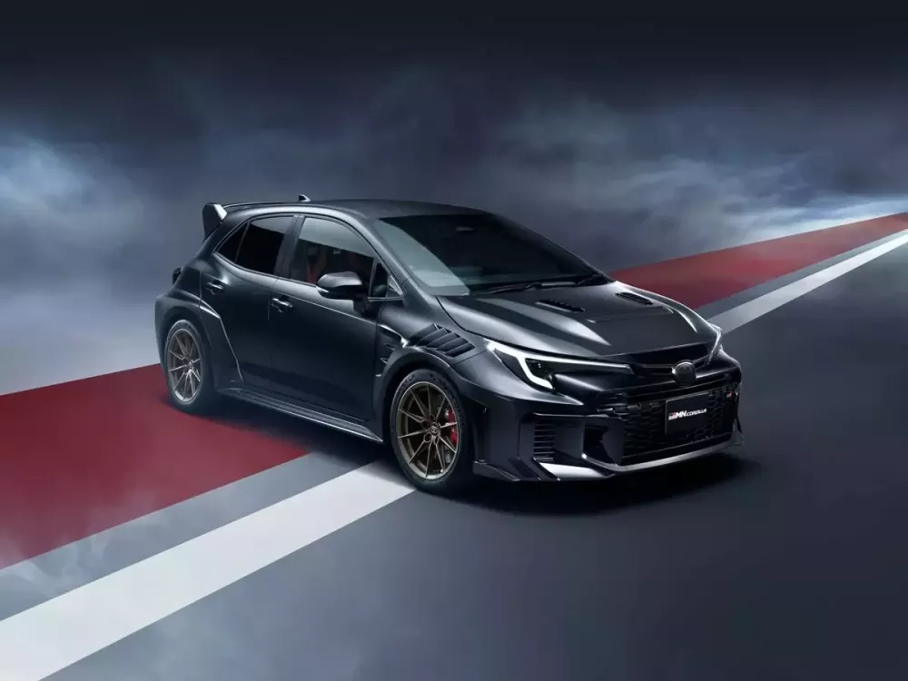 Toyota Corolla ra mắt phiên bản GRMN hiệu suất cao