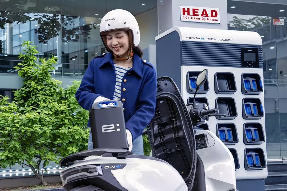 Honda CUV e: có thể sạc pin hoặc đổi pin