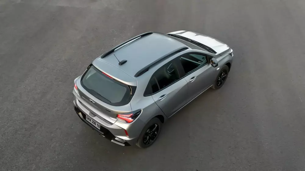Chevrolet Onix Activ 2027 sở hữu giá nóc khả dụng