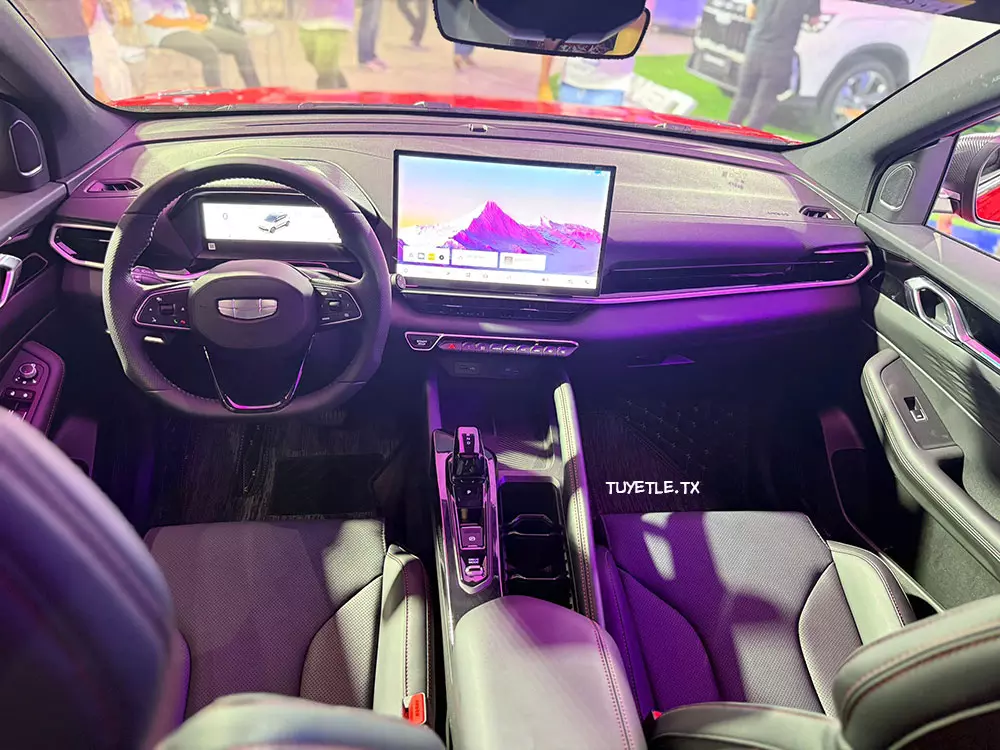 Geely Coolray 2026 sở hữu màn hình cảm ứng trung tâm cỡ lớn mới Geely Coolray 2026 sở hữu màn hình cảm ứng trung tâm cỡ lớn mới