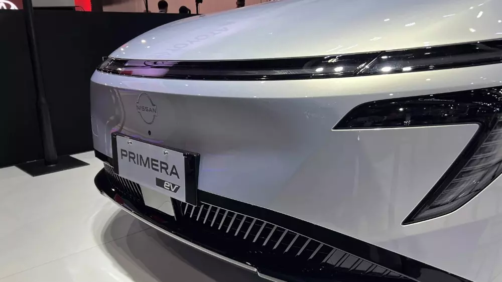 Nissan Primera có phạm vi hoạt động 500 km