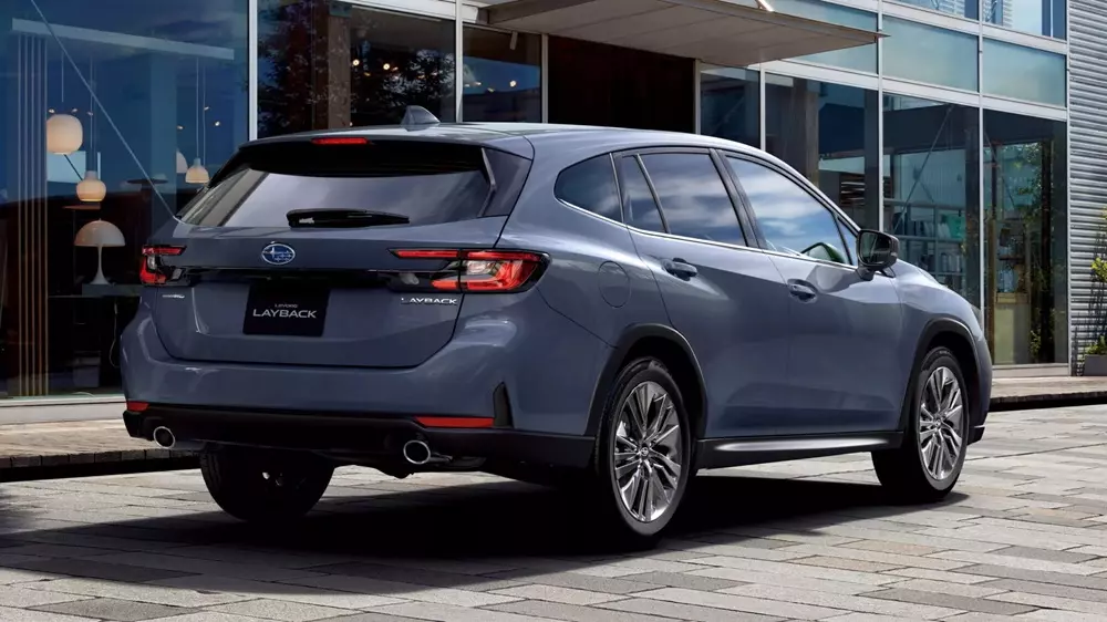 Subaru Levorg Layback là phiên bản mang phong cách SUV của dòng xe wagon Levorg từng bán ở Việt Nam