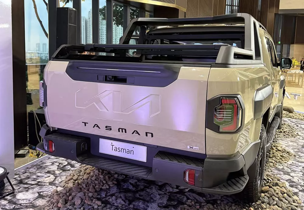 Kia Tasman có 2 tùy chọn động cơ
