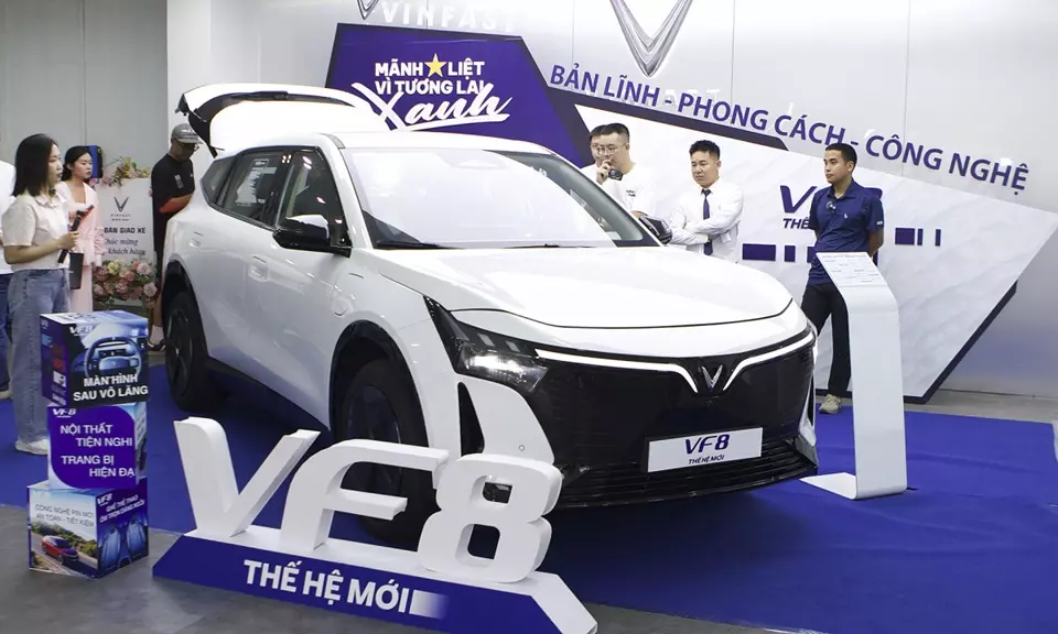 CHÍNH THỨC: Ô tô điện tại Việt Nam tiếp tục được miễn lệ phí trước bạ đến cuối năm 2030