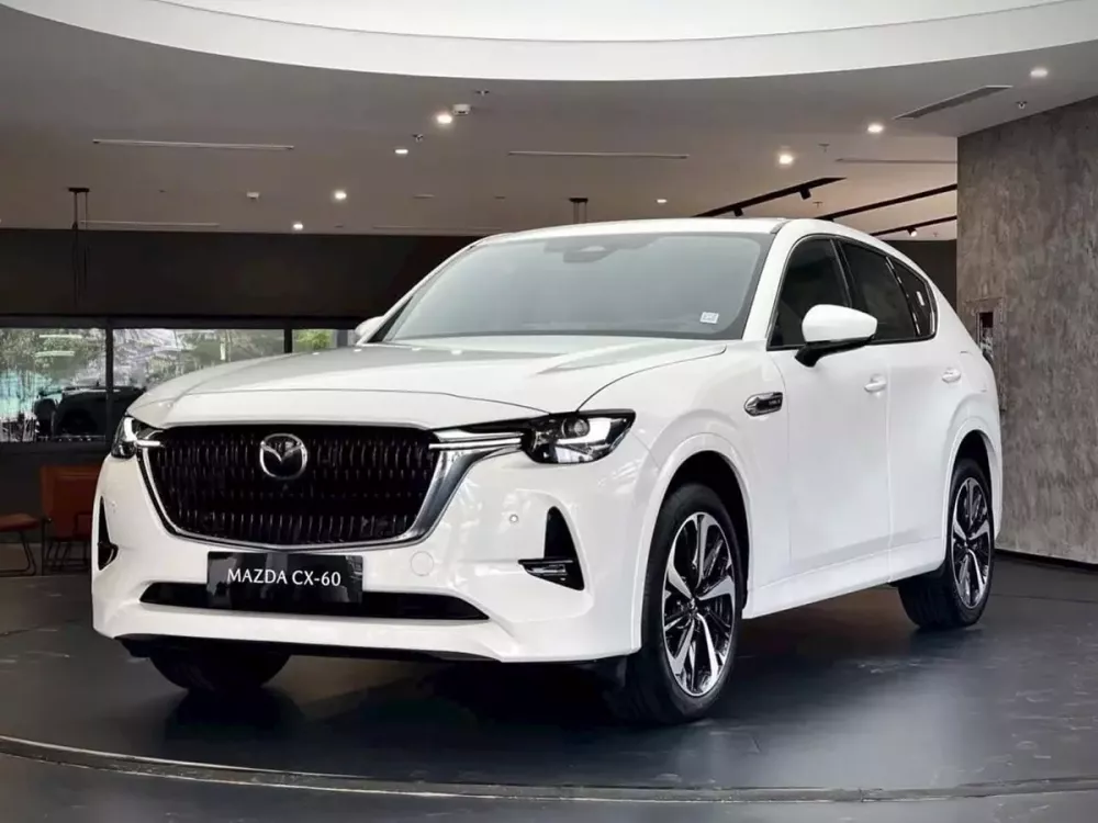 Mazda CX-60 được nhận cọc tại đại lý Việt, giá dự kiến khoảng 1,8 tỷ đồng Mazda CX-60 được nhận cọc tại đại lý Việt, giá dự kiến khoảng 1,8 tỷ đồng