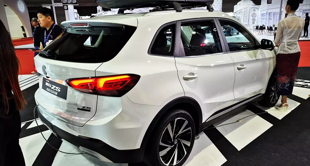 MG ZS Hybrid+ chỉ tiêu thụ 5,1 lít xăng/100 km MG ZS Hybrid+ chỉ tiêu thụ 5,1 lít xăng/100 km