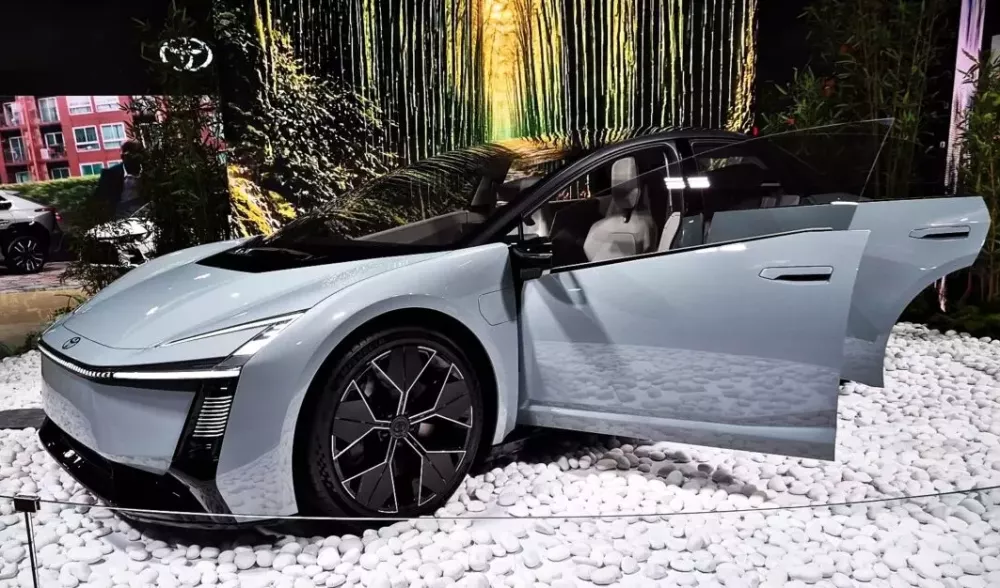 Mẫu xe concept này có thể là tín hiệu cho thấy Toyota Corolla sẽ có phiên bản thuần điện trong tương lai Mẫu xe concept này có thể là tín hiệu cho thấy Toyota Corolla sẽ có phiên bản thuần điện trong tương lai