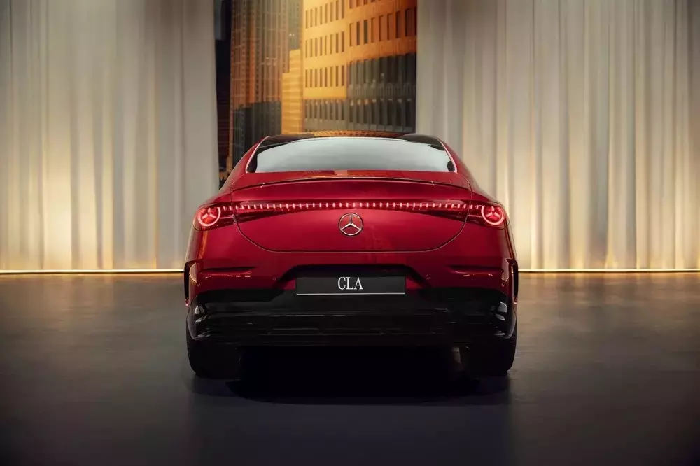 Mercedes-Benz CLA 200 electric có phạm vi hoạt động tối đa 542 km