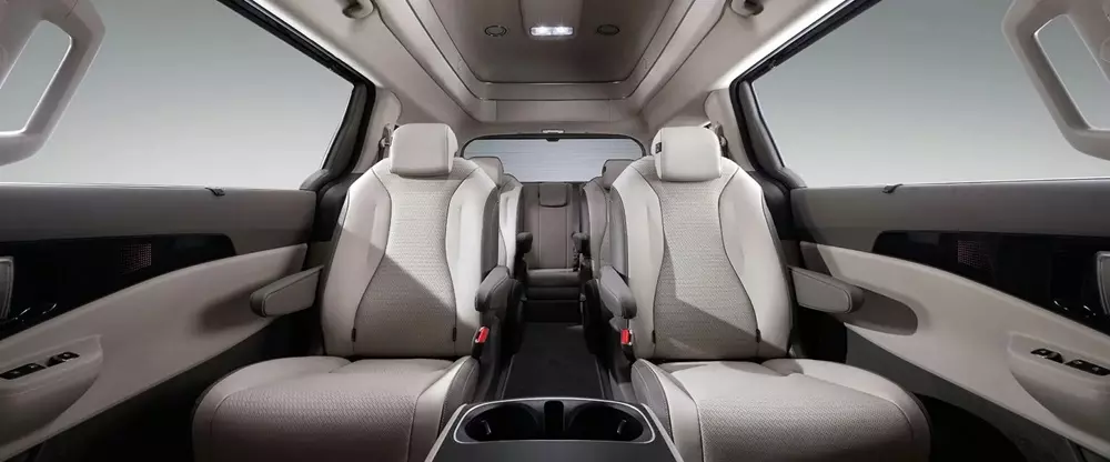 Hàng ghế sau của Kia Carnival High Roof Hàng ghế sau của Kia Carnival High Roof