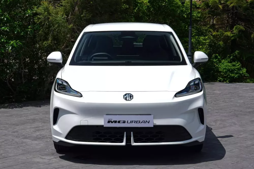 MG Urban chia sẻ phong cách thiết kế với Cyberster