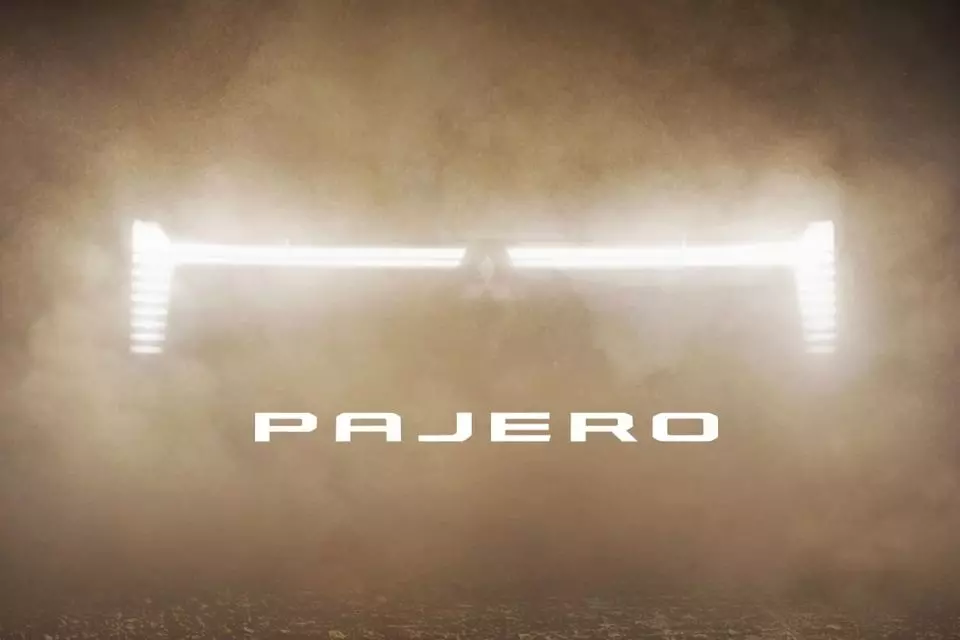 Mitsubishi Pajero thế hệ mới sẽ dùng động cơ hybrid Mitsubishi Pajero thế hệ mới sẽ dùng động cơ hybrid