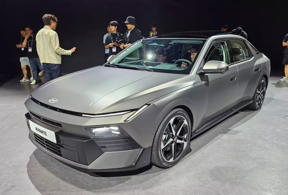 Hyundai Elantra 2027 sở hữu thiết kế sắc sảo hơn