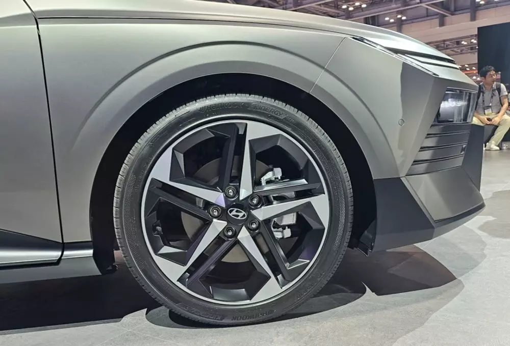 Bộ mâm 18 inch mới của Hyundai Elantra 2027