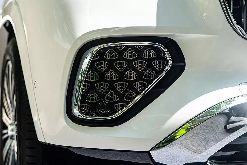 Mercedes-Maybach GLS 480 4Matic 2027 có thêm khe gió mới