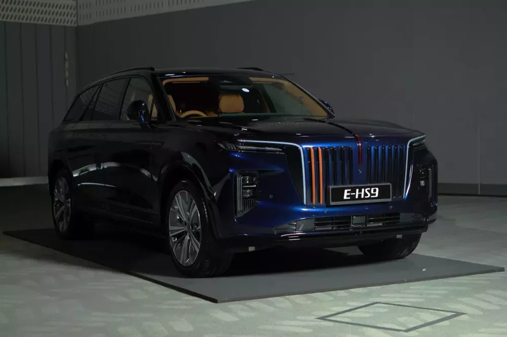 SUV thuần điện hạng sang 6 chỗ Hongqi E-HS9 từng được bán ở Việt Nam ra mắt Thái Lan