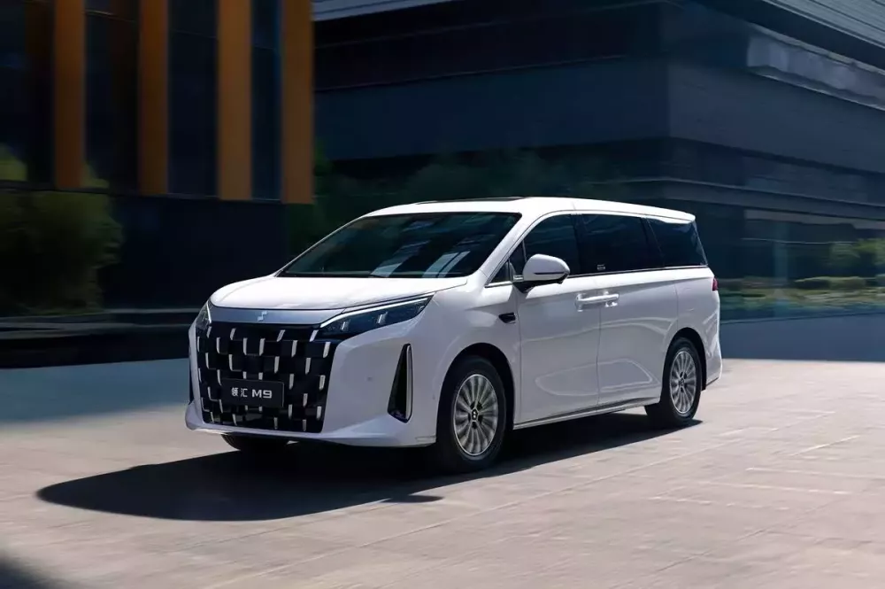 Linghui M9 có thể chạy gần 200 km mà không cần xăng